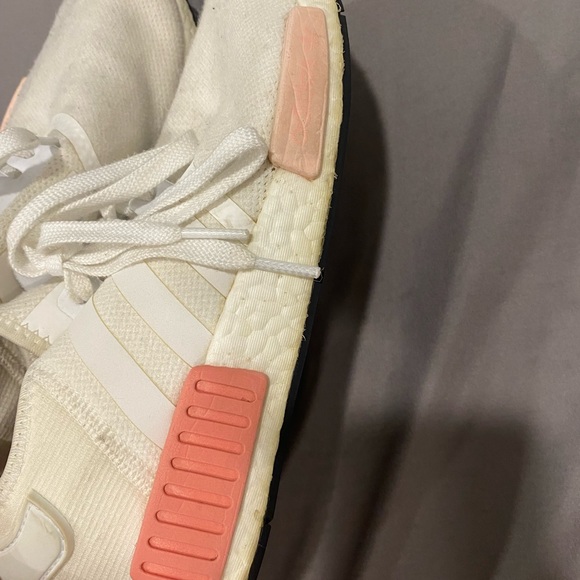 White and pink NMD’s - Picture 2 of 4